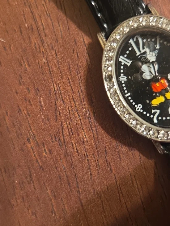 Mickie Mouse Watch - Picture 4 of 6